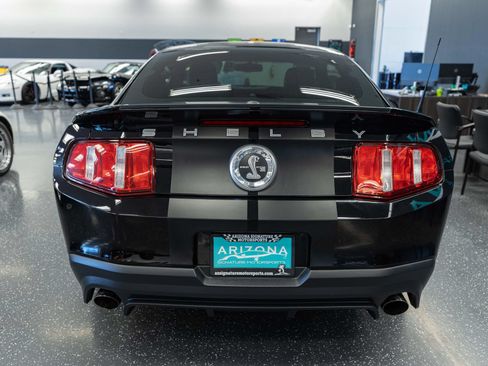 Used 2010 Ford Mustang Shelby GT500 RWD image 6
