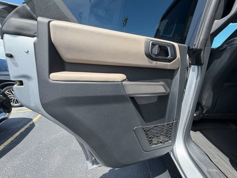 Used 2022 Ford Bronco Wildtrak AWD/4WD image 15