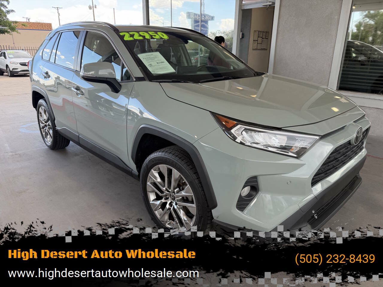 Used 2019 Toyota RAV4 XLE Premium w/ Advanced Technology Package AWD/4WD image 1