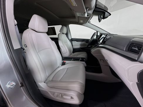 Certified 2024 Honda Odyssey EX-L image 37