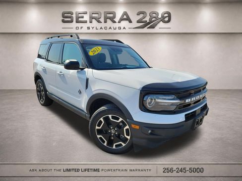 Used 2023 Ford Bronco Sport Outer Banks w/ Tech Package AWD/4WD image 1