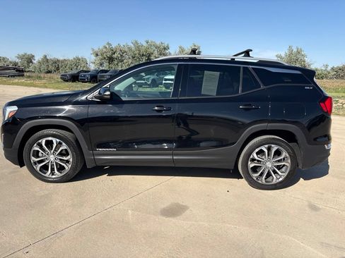 Used 2018 GMC Terrain SLT w/ Preferred Package AWD/4WD image 2