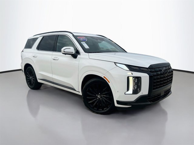 Used 2025 Hyundai Palisade Calligraphy AWD/4WD image 2