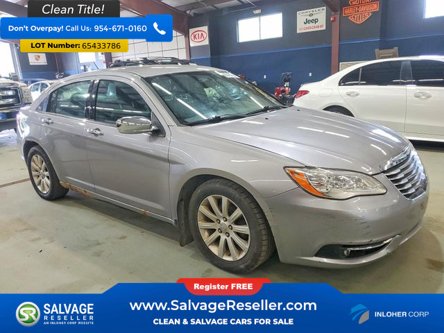 Used 2013 Chrysler 200 Limited FWD image 5