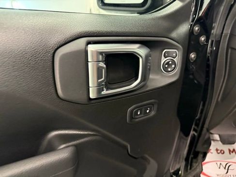 New 2026 Jeep Wrangler Unlimited Rubicon image 14