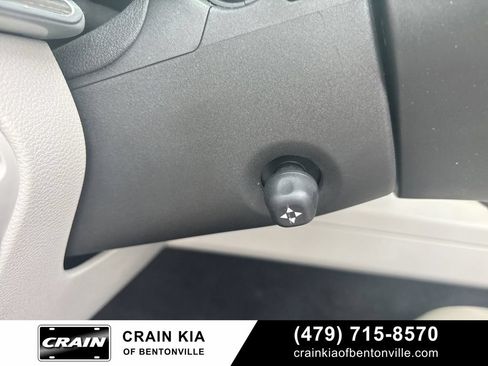Used 2023 Jeep Wagoneer Series II w/ Flexible Seating Group AWD/4WD image 16