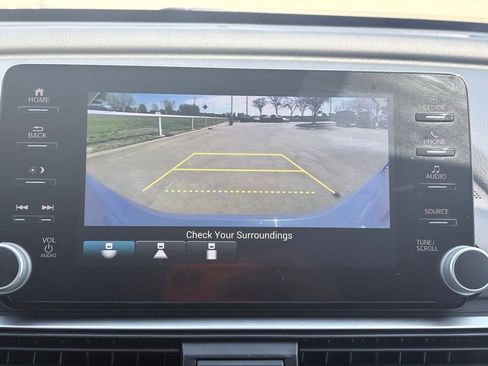 Used 2022 Honda Accord Sport Special Edition image 10