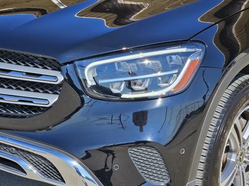 Certified 2022 Mercedes-Benz GLC 300 4MATIC image 9