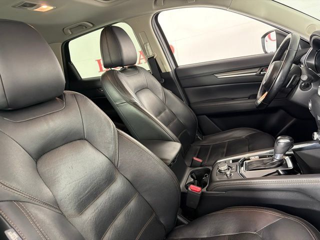 Used 2022 MAZDA CX-5 AWD 2.5 S w/ Premium Package image 16