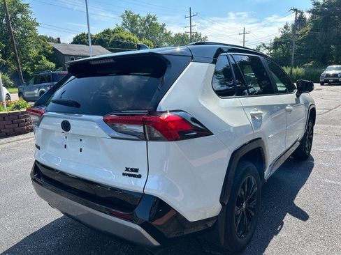 Used 2022 Toyota RAV4 XSE w/ XSE Grade Weather Package AWD/4WD image 6