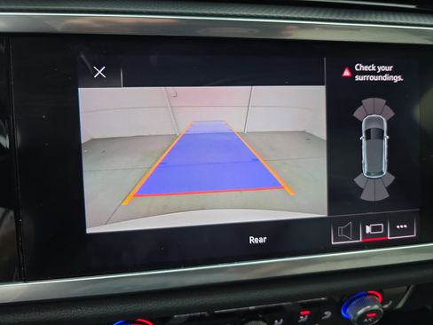 Used 2021 Audi Q3 2.0T Premium image 21