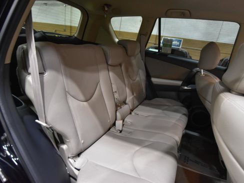 Used 2008 Toyota RAV4 Limited AWD/4WD image 37