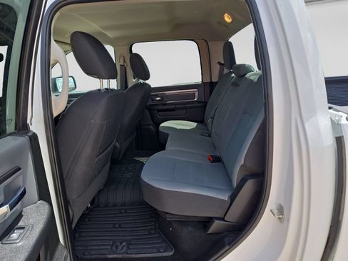 Used 2023 RAM 1500 Classic SLT AWD/4WD image 16