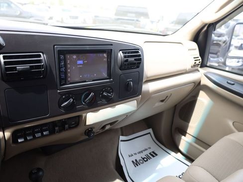Used 2005 Ford F350 XLT AWD/4WD image 15