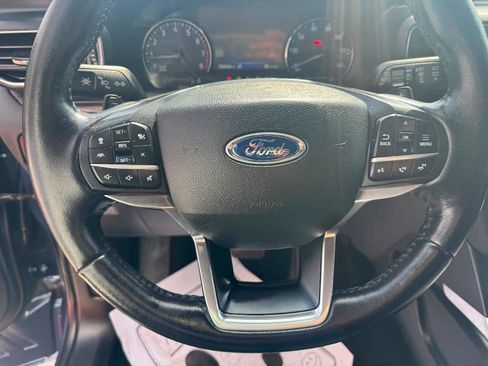 Used 2020 Ford Explorer Limited RWD image 13