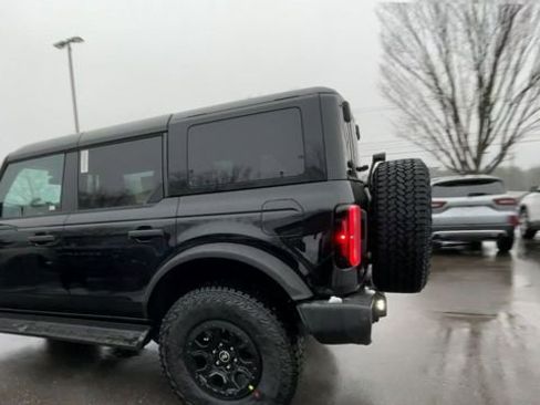 New 2025 Ford Bronco Outer Banks w/ Sasquatch Package image 4