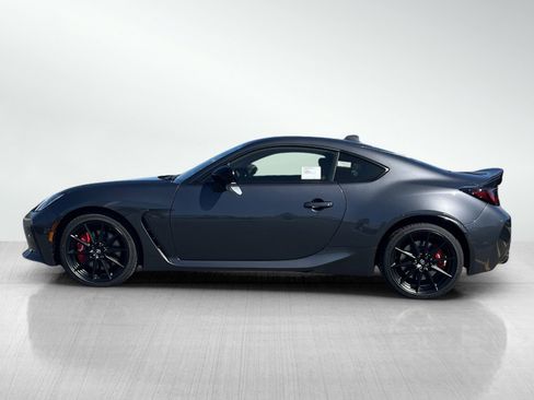 New 2025 Toyota GR86 Premium RWD image 4