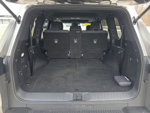 Certified 2022 Lexus LX 600 F Sport image 18