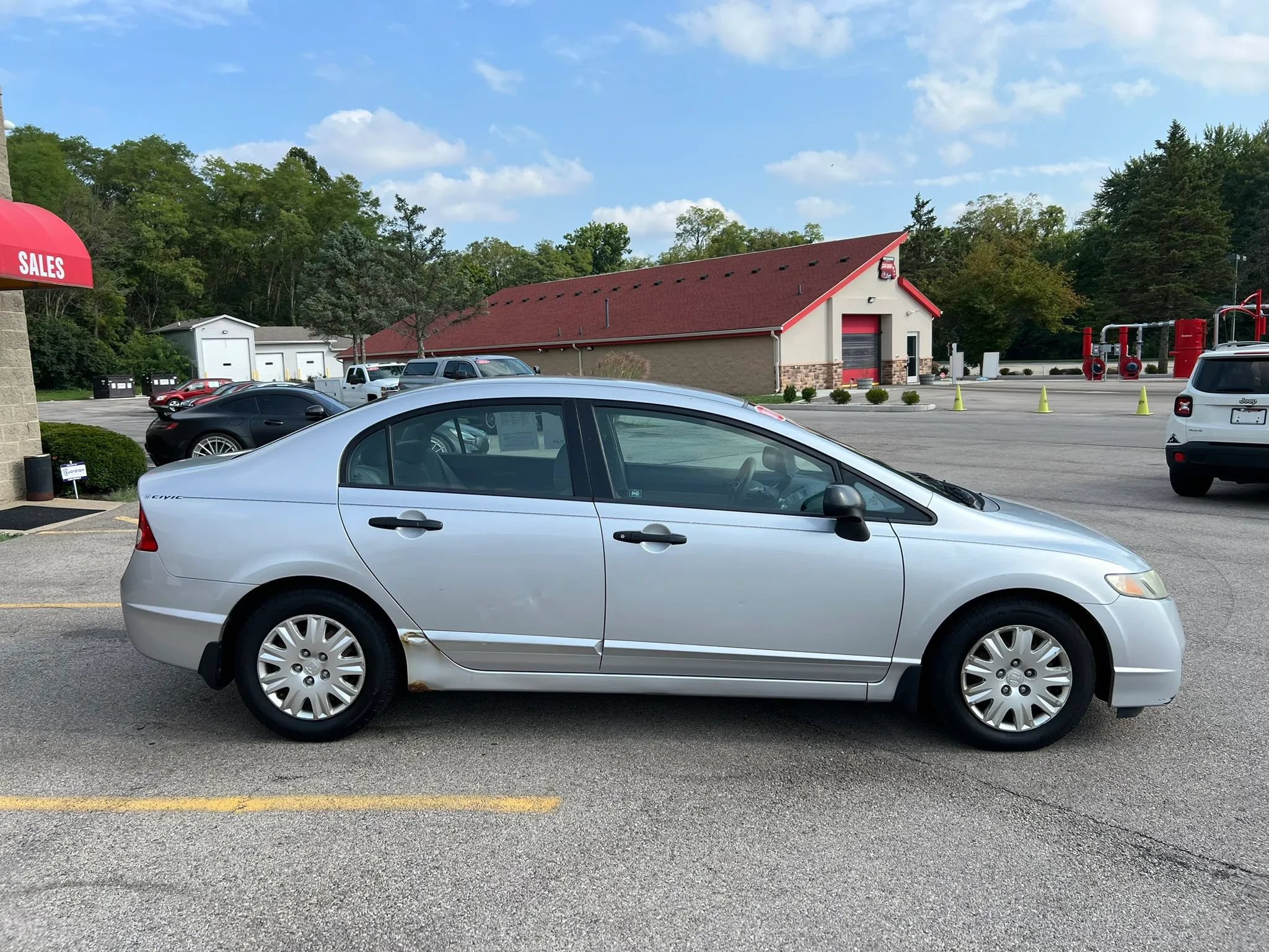 Used 2010 Honda Civic DX-VP image 4
