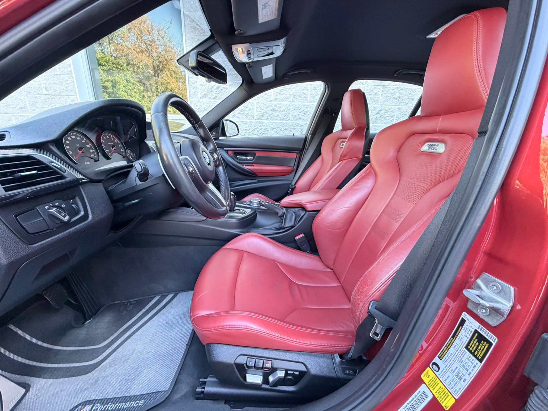 Used 2016 BMW M3 RWD image 14
