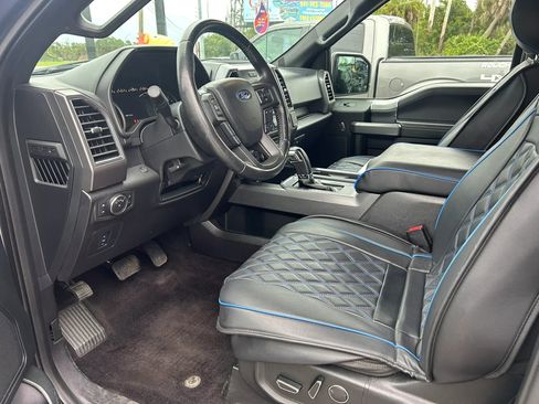 Used 2017 Ford F150 XLT w/ Equipment Group 302A Luxury AWD/4WD image 12