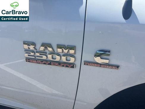 Used 2018 RAM 2500 SLT AWD/4WD image 7