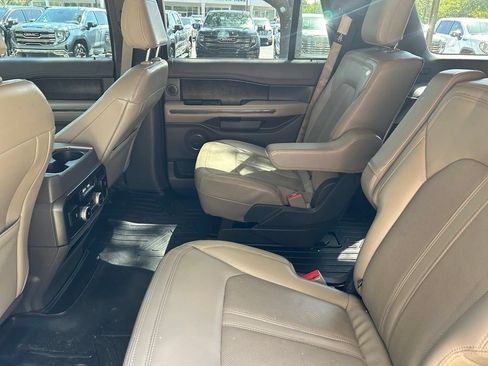 Used 2021 Ford Expedition Limited RWD image 11