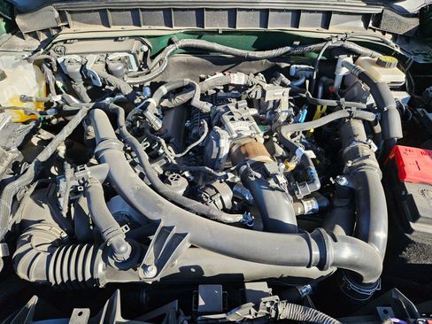 Used 2023 Ford Bronco Wildtrak AWD/4WD image 35