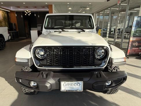 New 2026 Jeep Gladiator Willys image 2