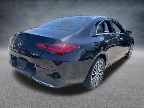 Used 2025 Mercedes-Benz CLA 250 4MATIC image 10