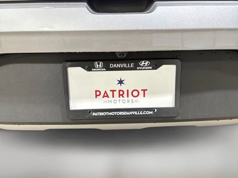 New 2025 Hyundai Venue SEL image 44