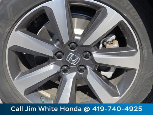 Certified 2023 Honda Pilot Elite image 13