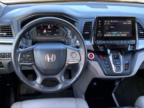 Used 2024 Honda Odyssey EX-L image 5