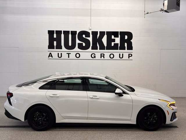 Used 2025 Kia K5 LXS FWD image 2