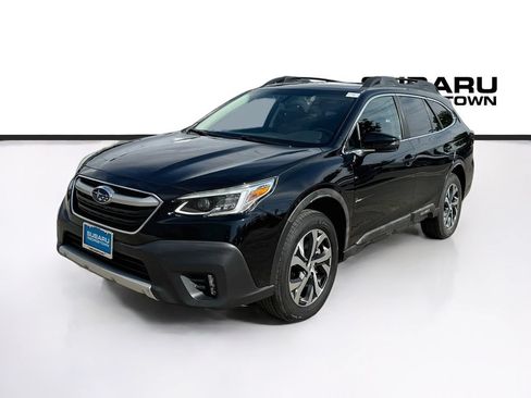 Used 2020 Subaru Outback Limited AWD/4WD image 3