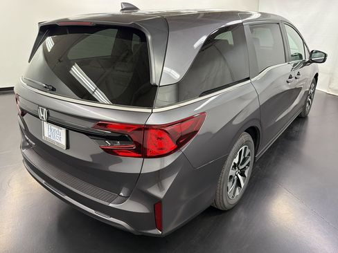 New 2026 Honda Odyssey EX-L image 9