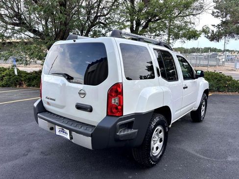 Used 2015 Nissan Xterra X image 7