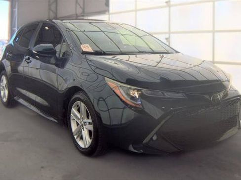 Used 2020 Toyota Corolla SE FWD image 3