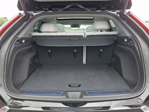 Certified 2025 Cadillac Optiq Luxury 2 AWD/4WD image 27