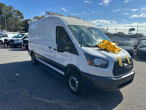 Used 2018 Ford Transit 150 148 Medium Roof RWD image 11