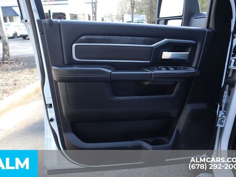 Used 2024 RAM 3500 Big Horn image 11