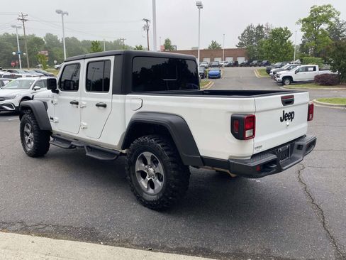 Used 2023 Jeep Gladiator Sport AWD/4WD image 5