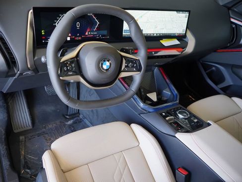 Used 2025 BMW X3 xDrive30i w/ Convenience Package image 12