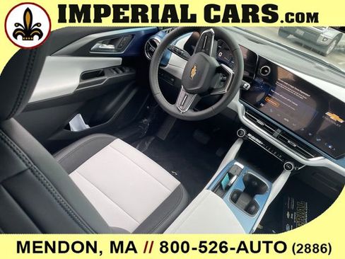 New 2026 Chevrolet Equinox EV LT image 19