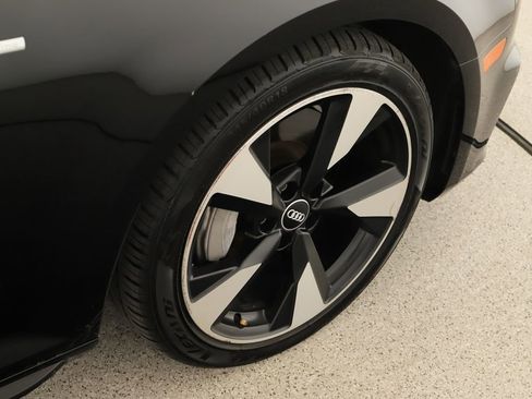 Used 2017 Audi A4 2.0T Premium Plus image 38