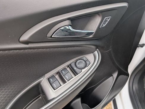 Used 2024 Chevrolet Malibu RS image 9