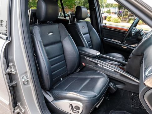 Used 2009 Mercedes-Benz ML 63 AMG 4MATIC image 26