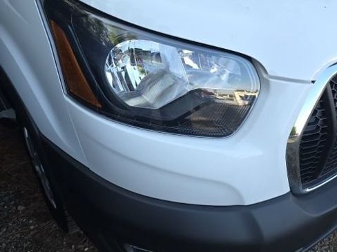 Used 2025 Ford Transit 250 Low Roof w/ Exterior Upgrade Package RWD image 10