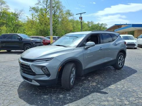 Used 2024 Chevrolet Blazer LT w/ LPO, Floor Liner Package FWD image 13