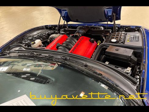Used 2004 Chevrolet Corvette Z06 w/ Z06 Preferred Equipment Group RWD image 25